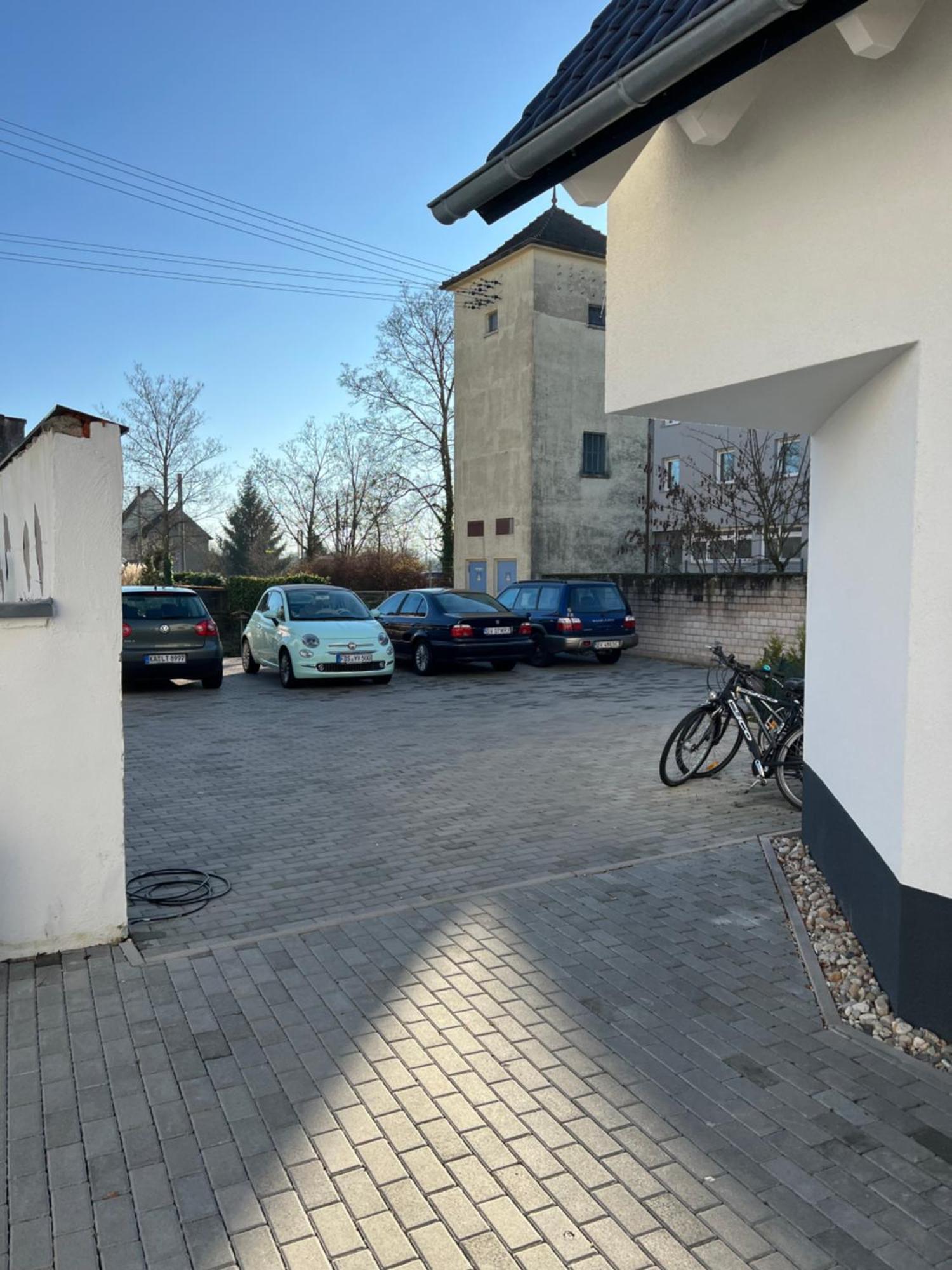 Moderne Wohnung Karlsruhe Neureut, Fussbodenheizung - Regendusche - Waschmaschine - Stellplatz Екстериор снимка